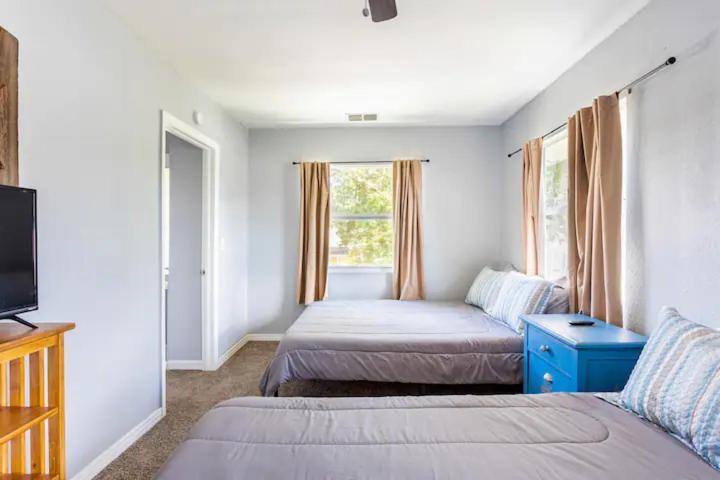 Heights Haven Villa Tampa Bagian luar foto
