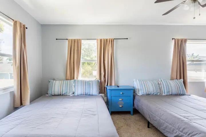 Heights Haven Villa Tampa Bagian luar foto