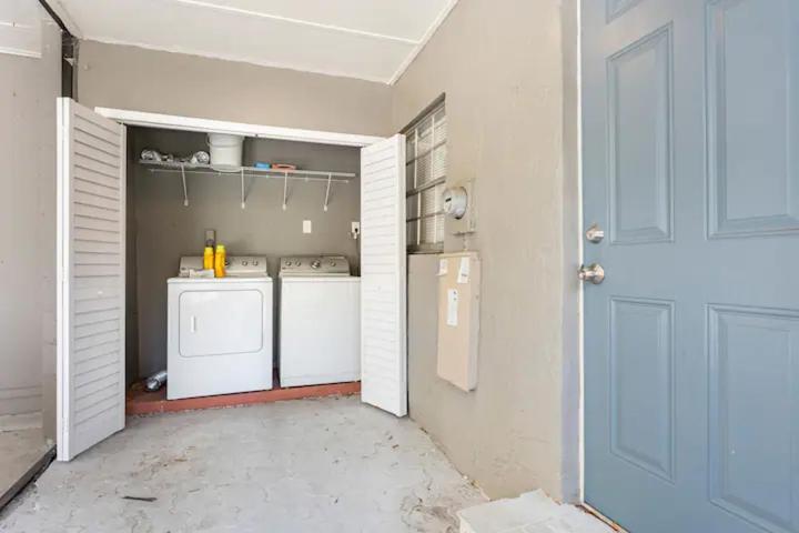 Heights Haven Villa Tampa Bagian luar foto